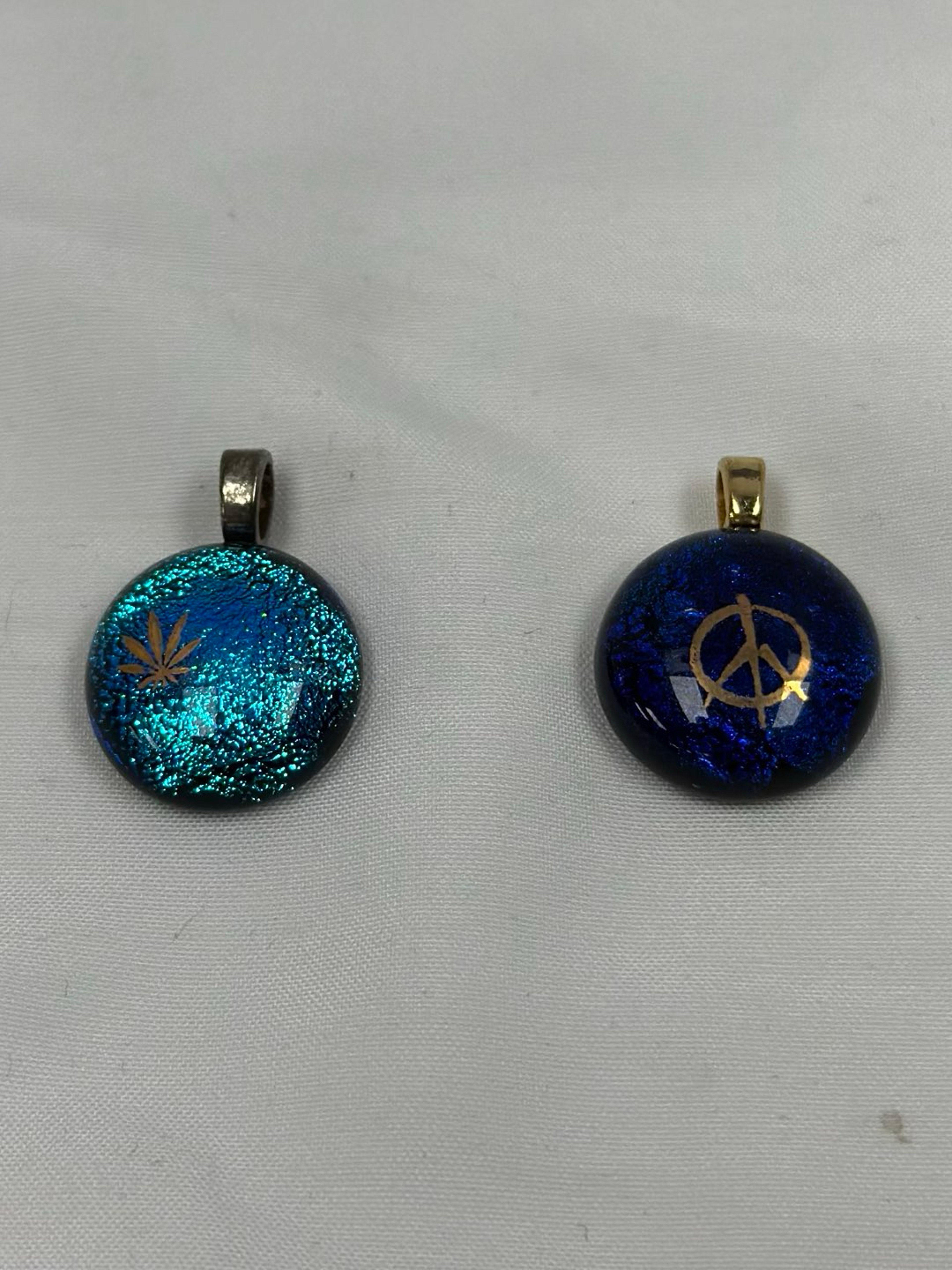 Preview pic of PENDENT SET - #9