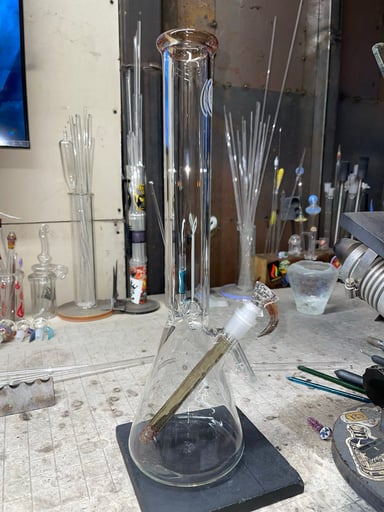 Preview pic of 16” x 44mm, hydra cfl color, 14mm 2 holes slide, gridded ateam