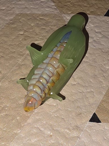 Preview pic of N.E.S. Glass Fumed Corn on the Cob Pendant 🌽🔥