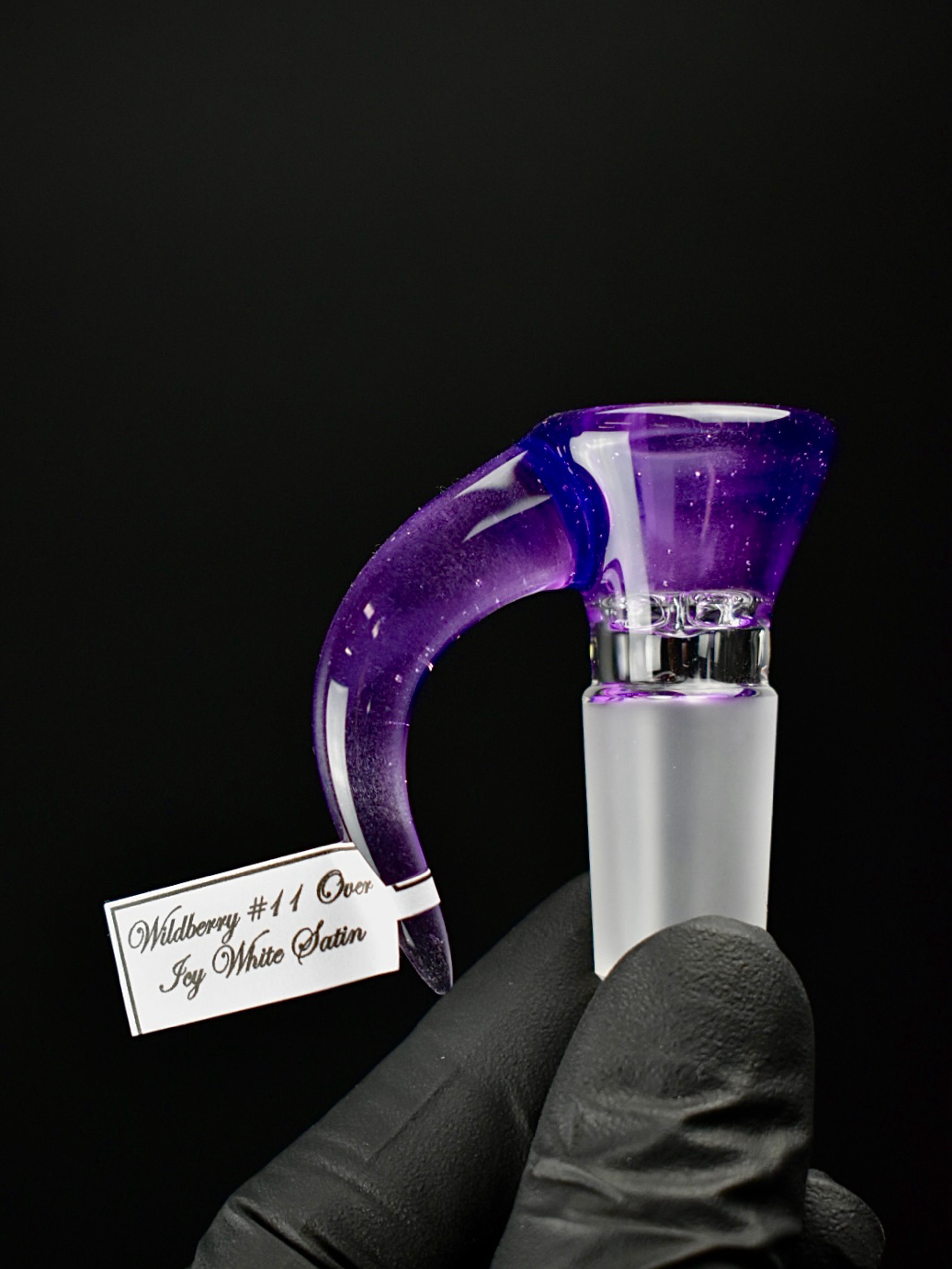 FA UV Wildberry #11 x icy White Satin image 0