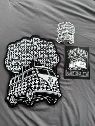 Preview pic of ⚡️LIMITED 💯 MADE ..BRAND NEW SLINGER “FLYING BUS” OFFICIAL MOODMAT LIMITED EDITION !!