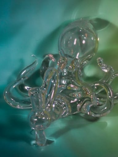 Preview pic of Izzy the glass blower 10mm octo