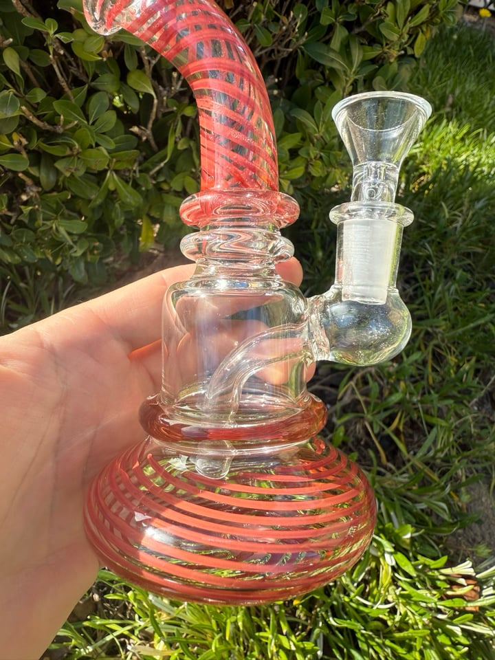 Red Swirl Dab Rig | Shop Dab Rigs on GlassPass