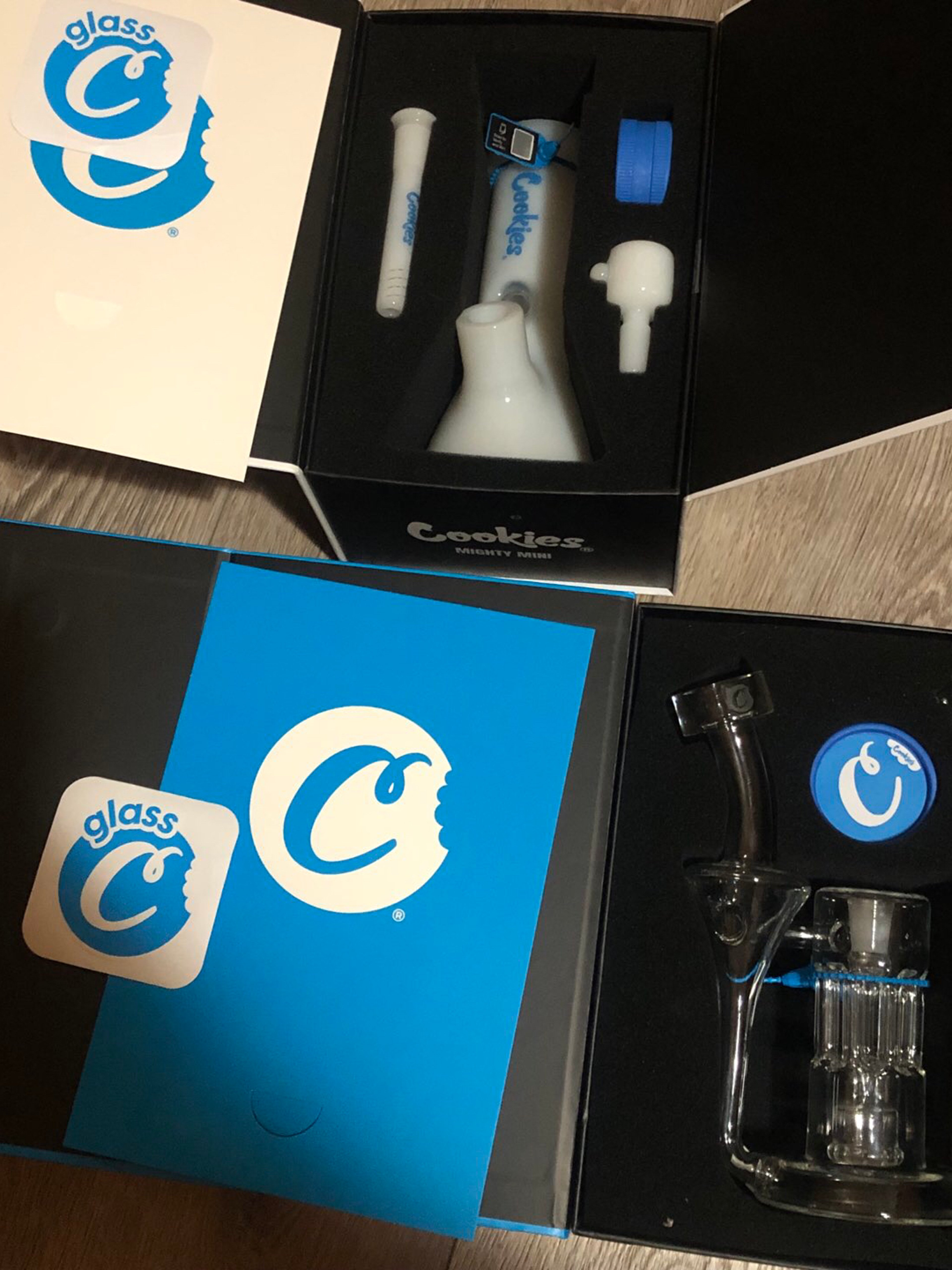 Preview pic of Cookies Glass Full Kit - Flowcycler, Mighty Mini, & Blue Santa Cruz Shredders