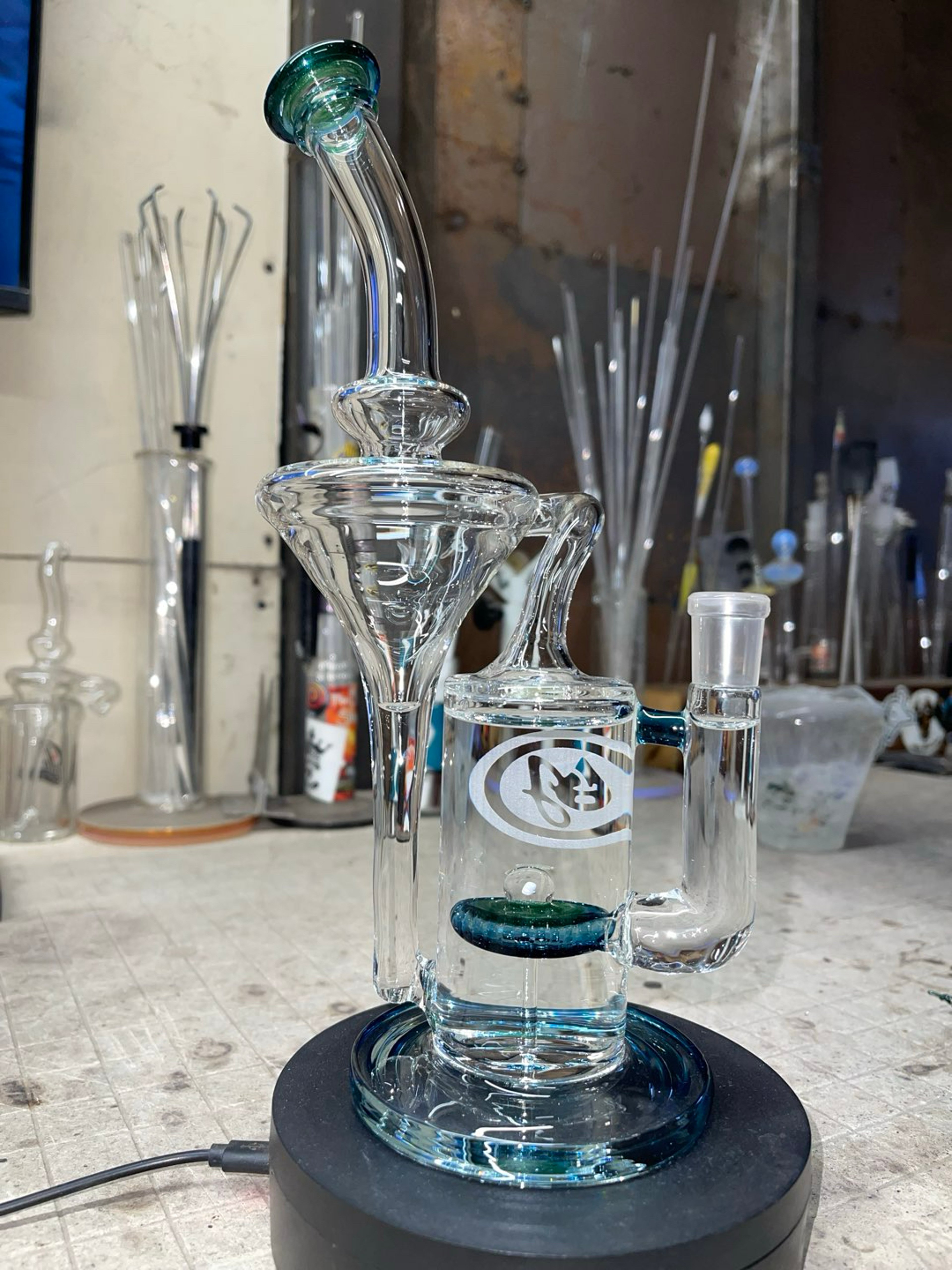 Preview pic of 11” tall,14mm joint, green and blue stardust