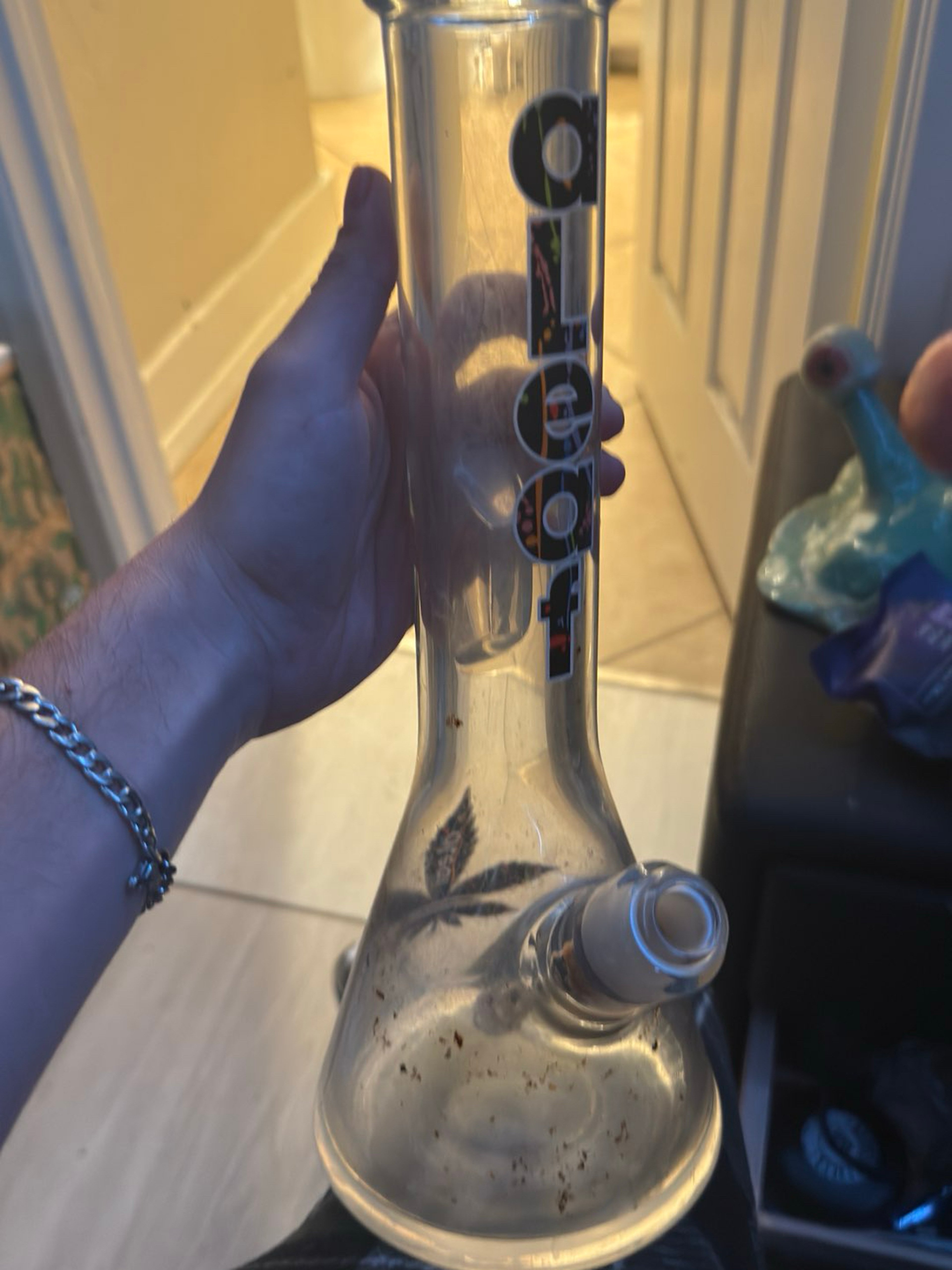 Preview pic of Aleaf 14 Inch Bong