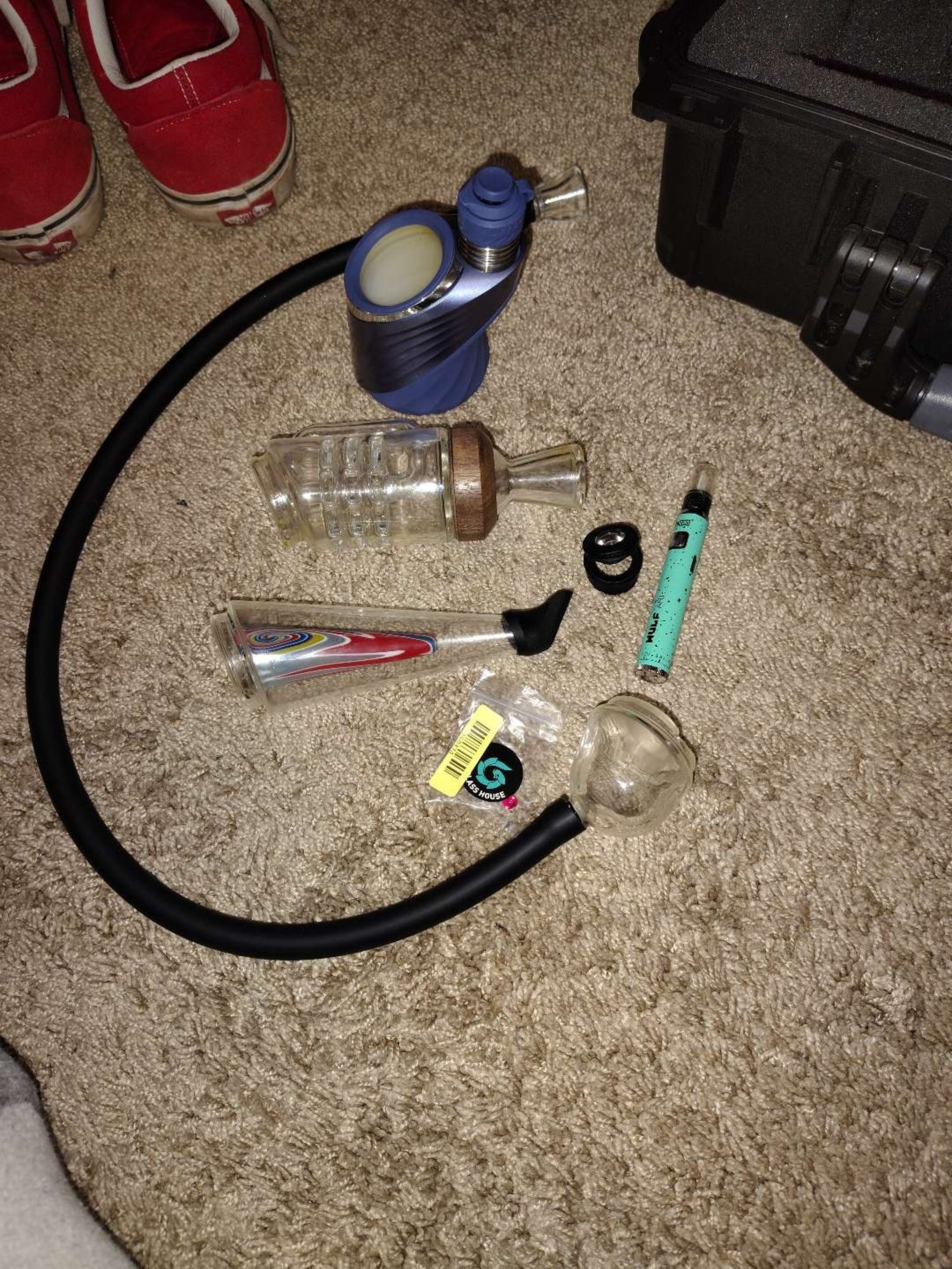 Puffco w case image 0