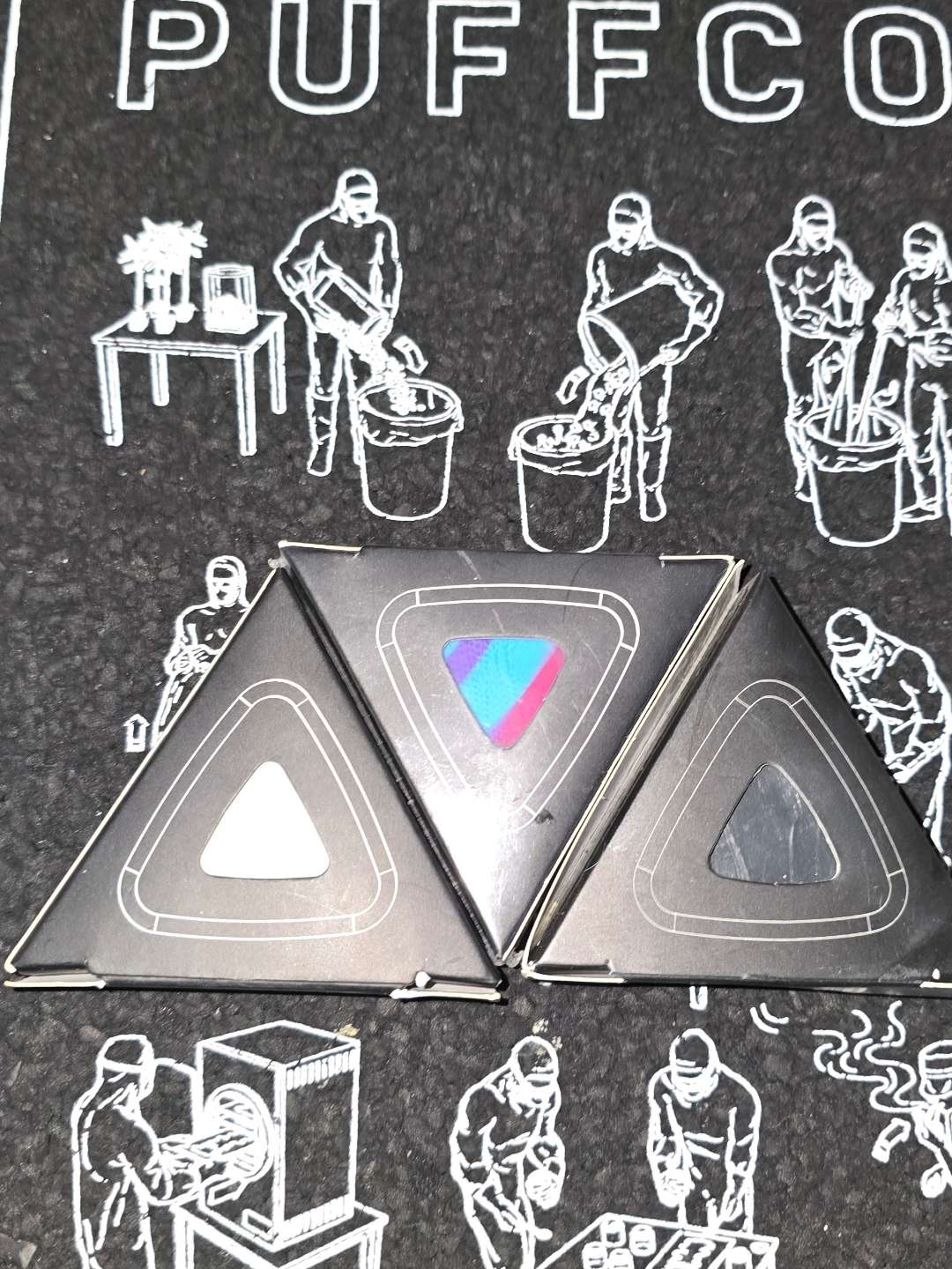 Preview pic of All 3 puffco prisms!