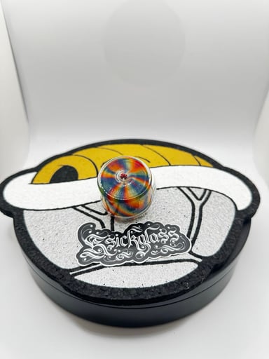 Preview pic of KSickGlass heady jar with mil chip