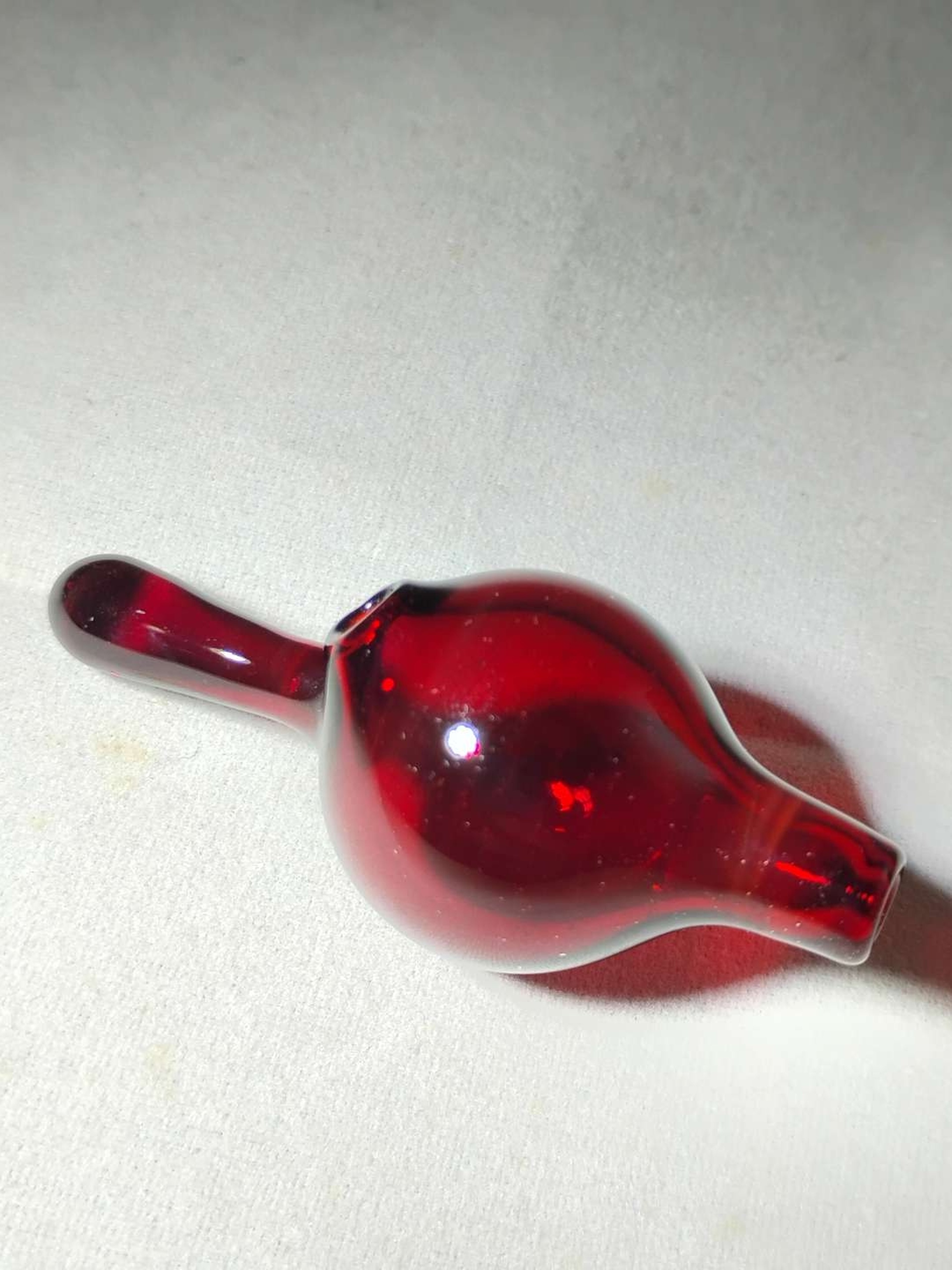 25mm red bubble cap image 0