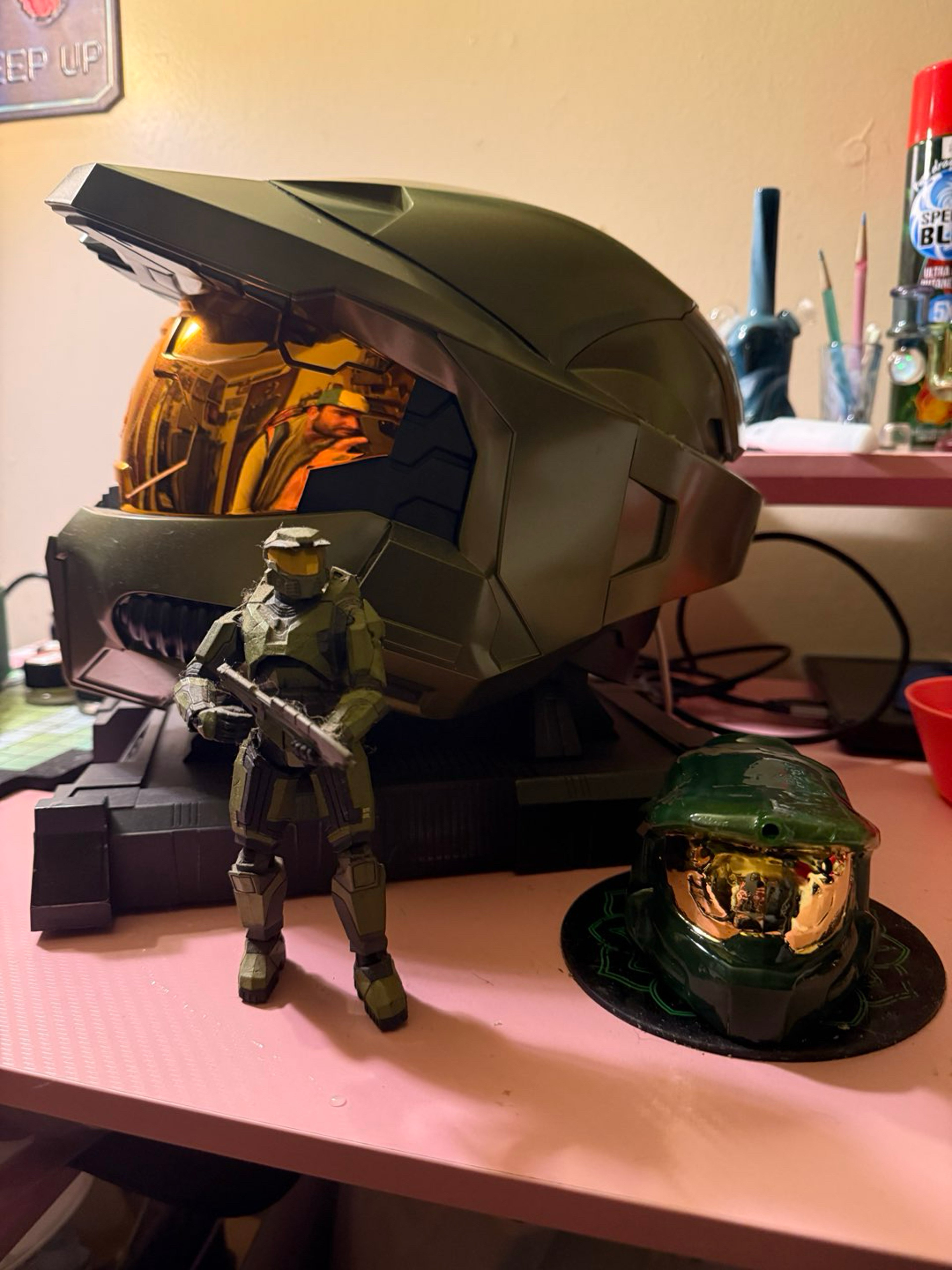 Preview pic of Kazy Glass Halo Spartan Helmet