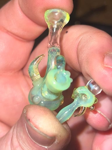Preview pic of Heady functional miniature Bong and Pipe set