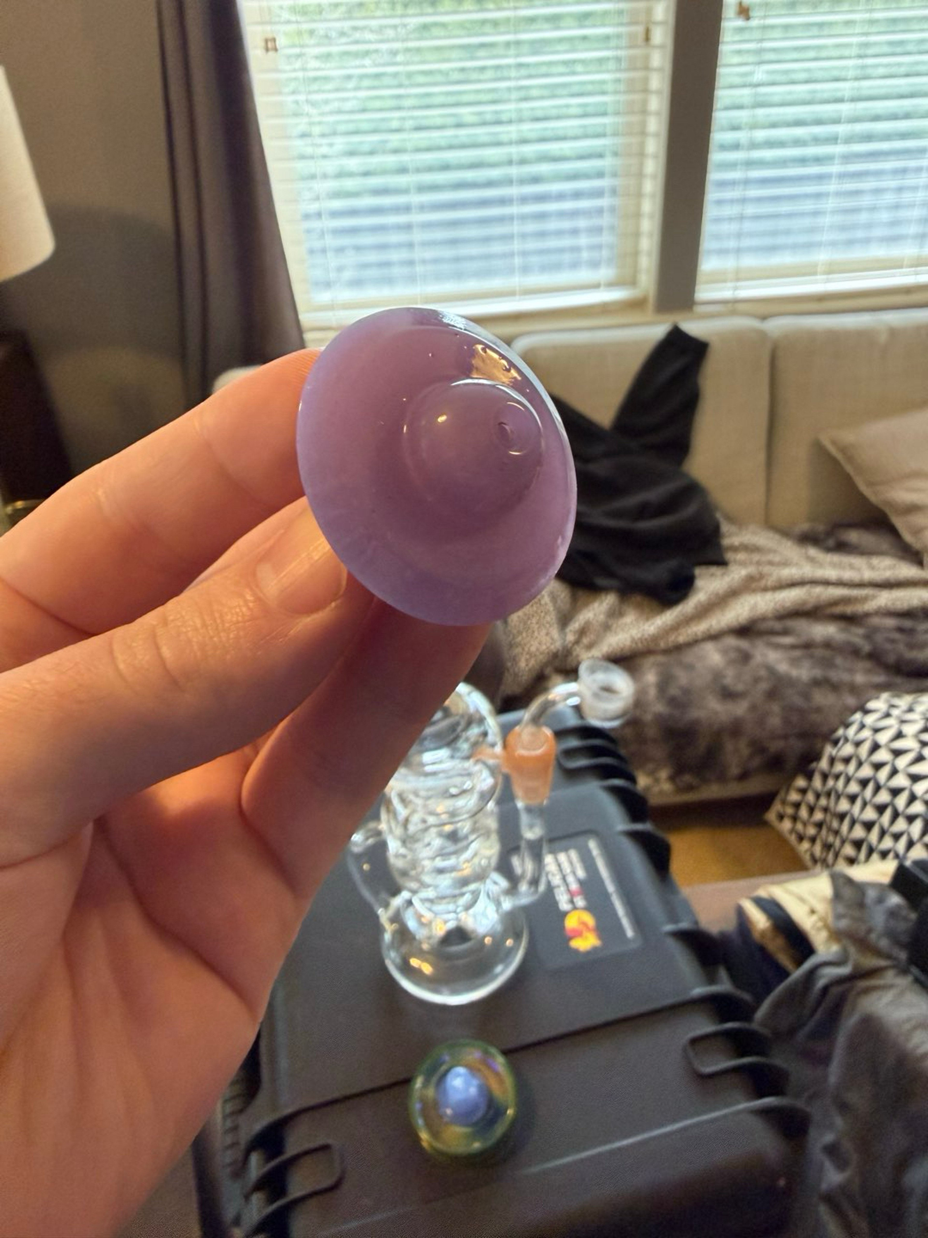 Preview pic of Mike Philpot razor Maria carb cap