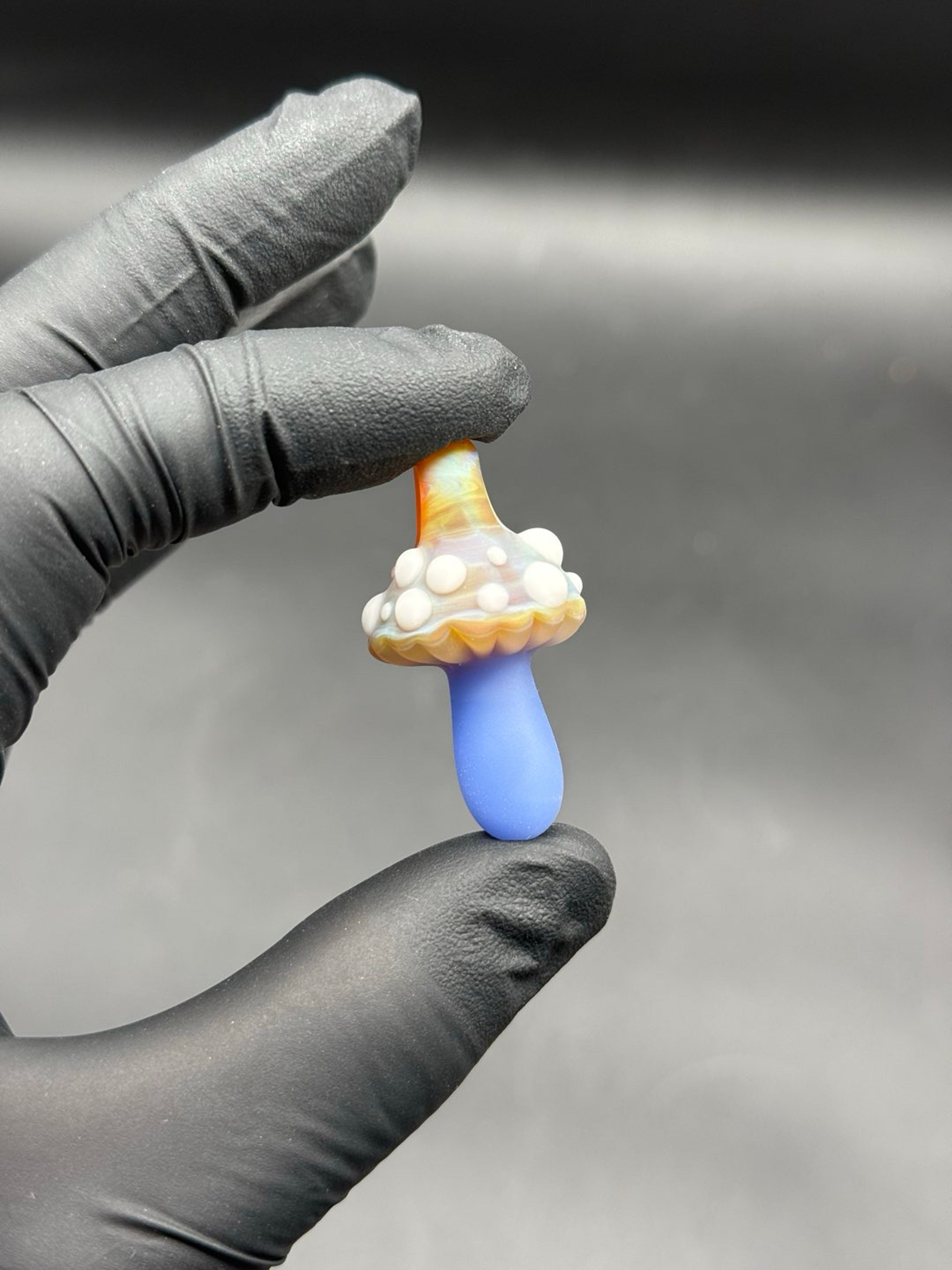 Preview pic of Mushroom pendant