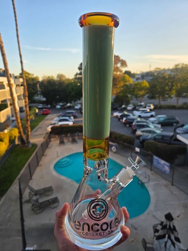 Preview pic of Encore Beaker