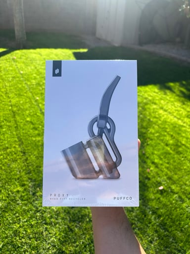 Preview pic of Puffco proxy glass attachment