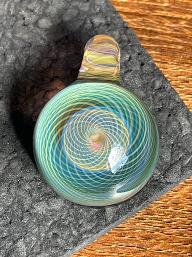 Preview pic of Royals Pendant