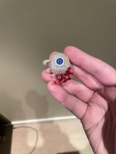 Preview pic of Salt kgb powdered donut