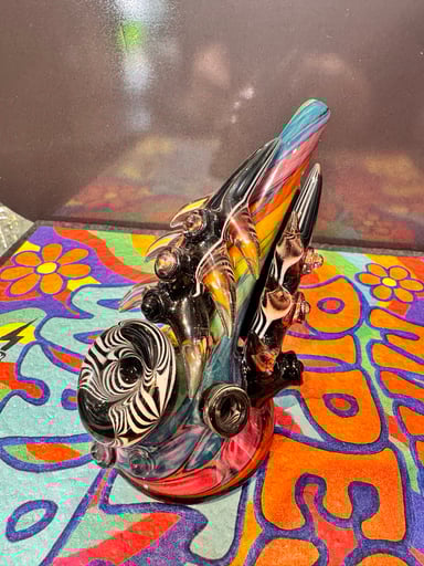 Preview pic of Icke dry stand up