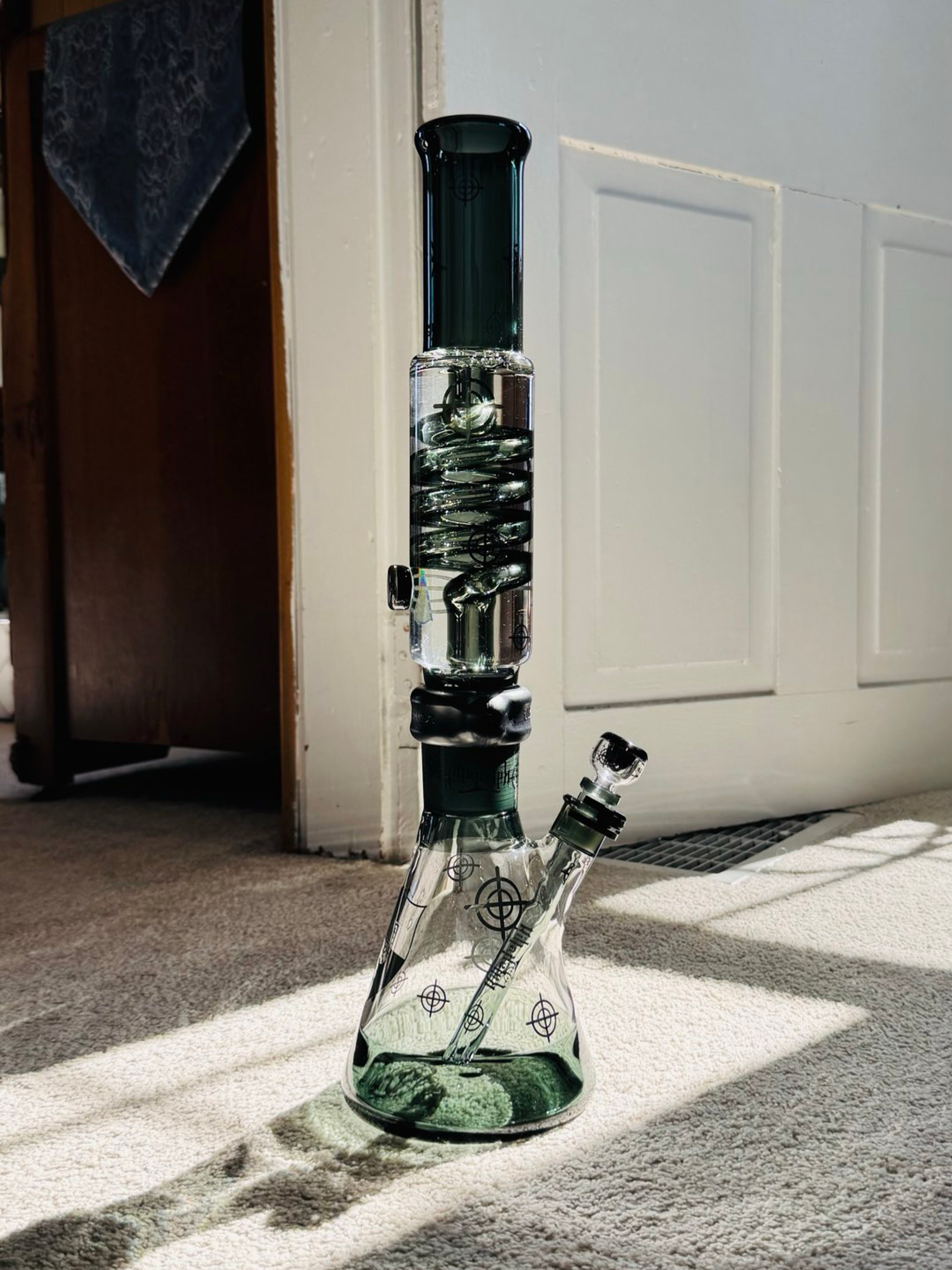 Preview pic of 🔥🤯SUPER RARE🔥 OG Full Size KILLADEPLH/ILLADEPLPH SCOPED COIL / BEAKER TRANS BLACK