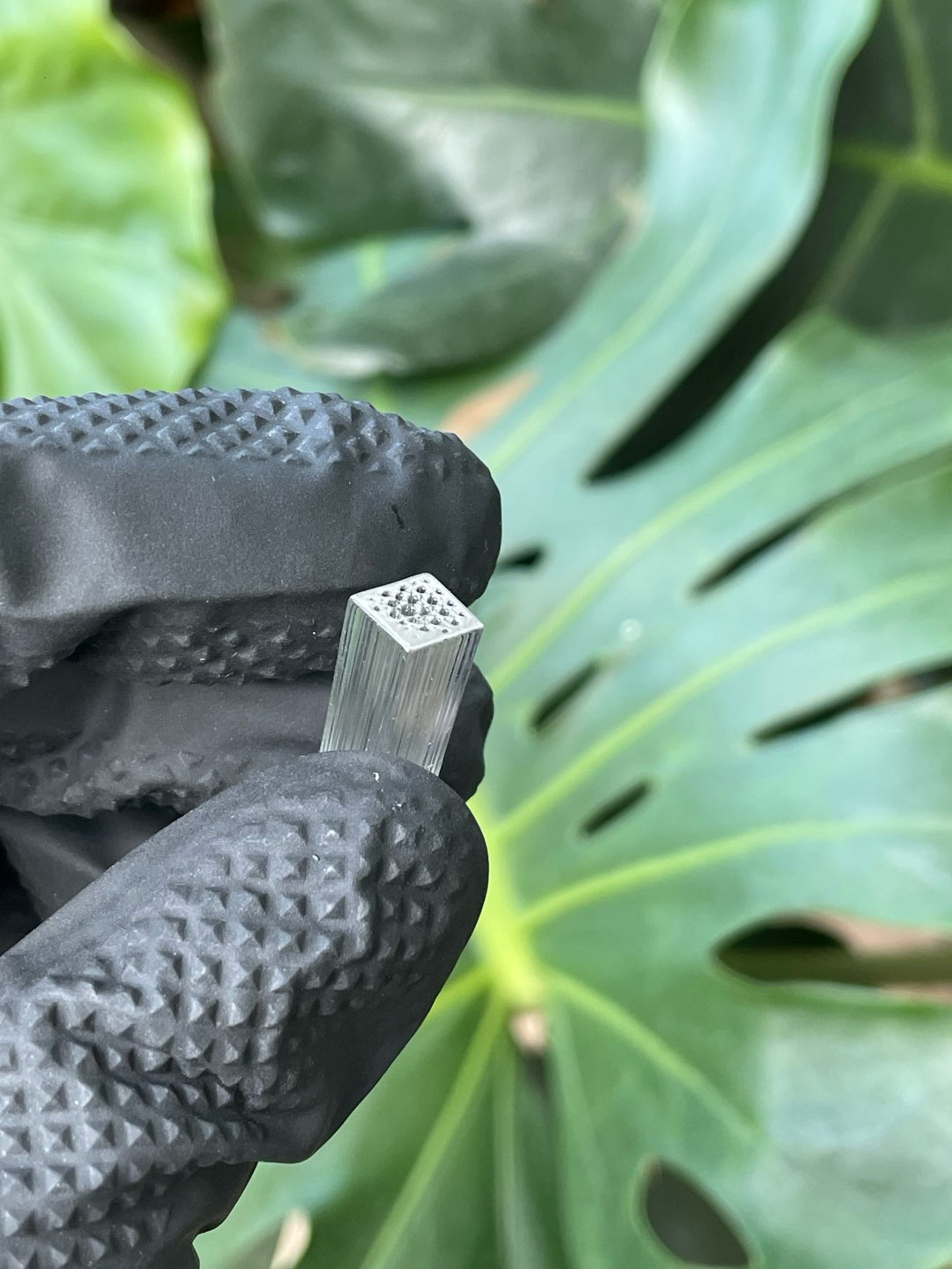 Small clear square glass filter tip image 0