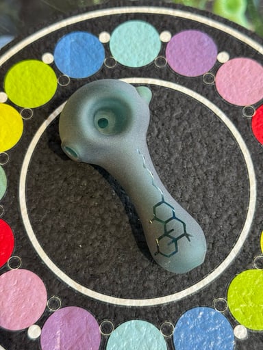 Preview pic of Reading Glass Militia Sandblasted THC Molecule Spoon