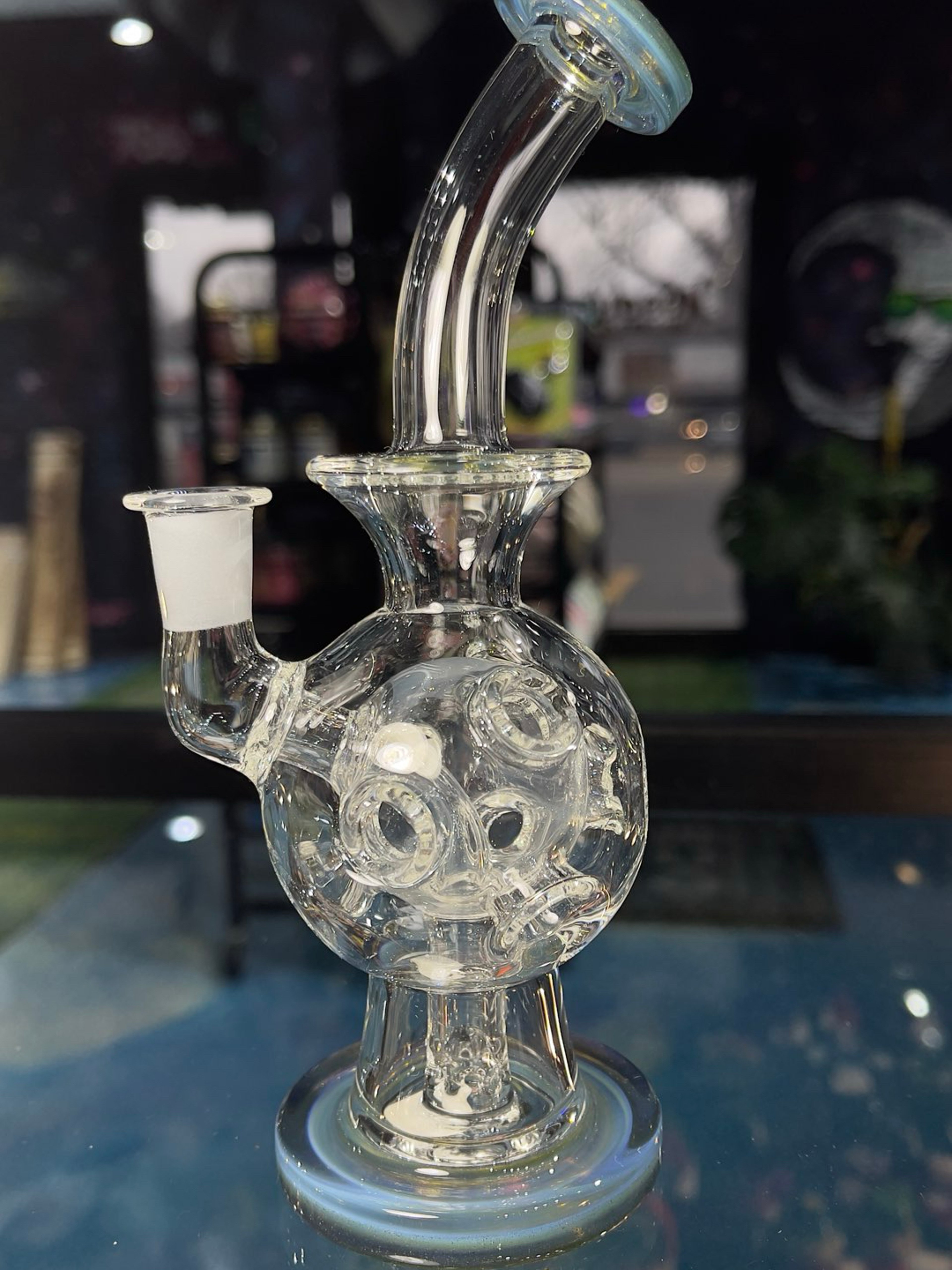 Preview pic of Mike D Exo Spebere