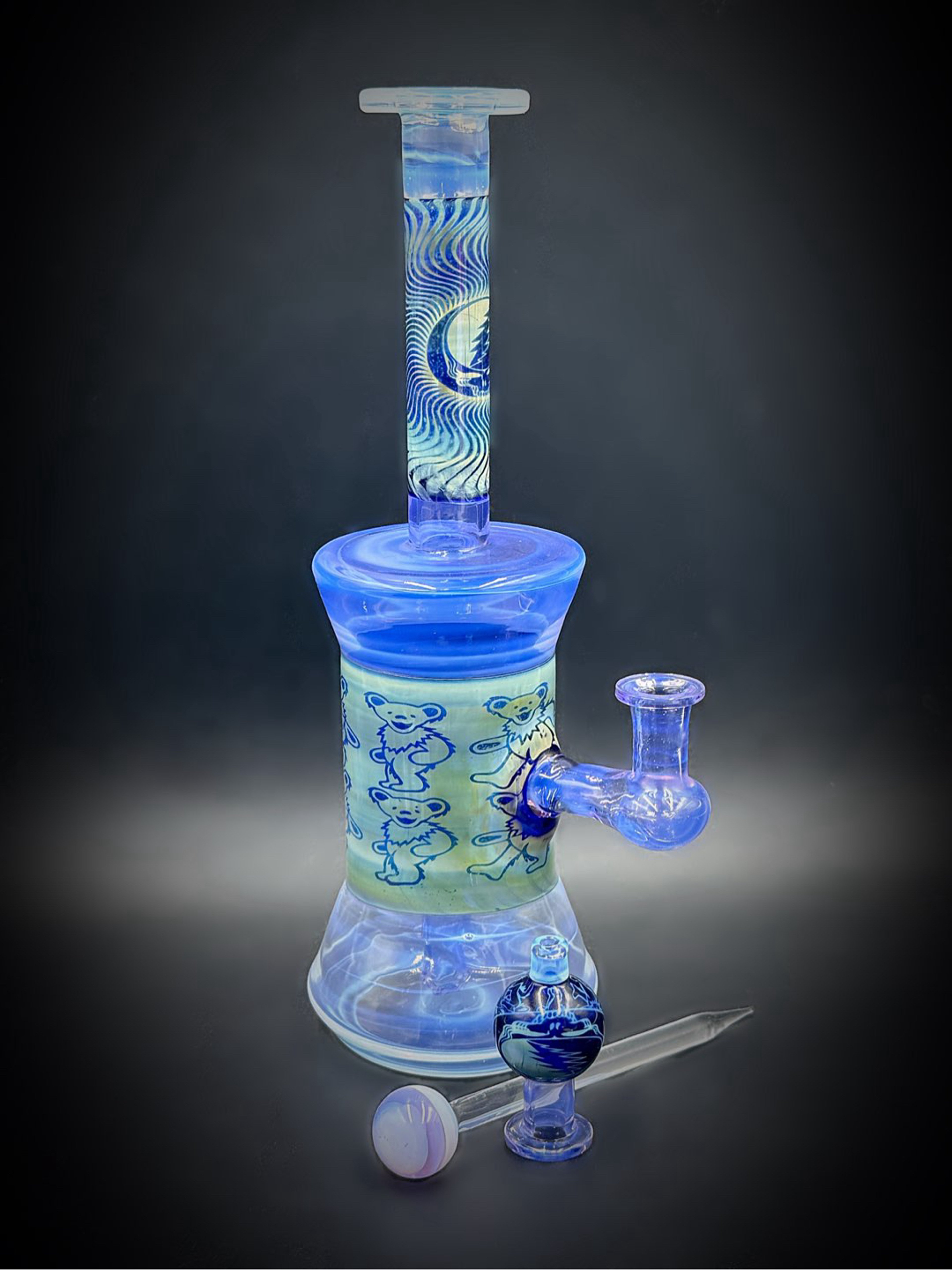 Preview pic of Glass Turner Grateful Dead 10mm Rig, Cap, & Dabber Bundle