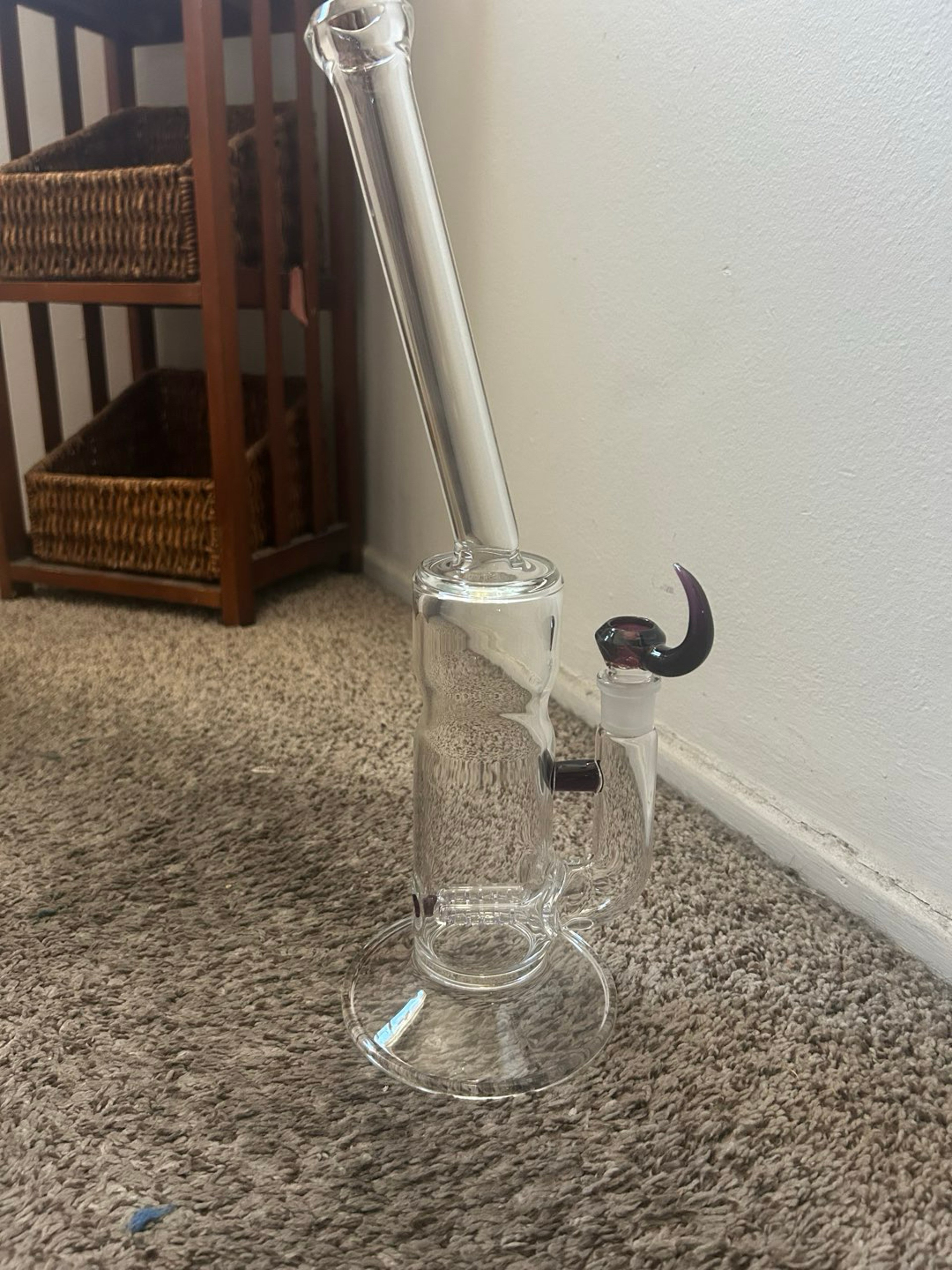 Preview pic of Green forest glass Bent neck in gold amethyst