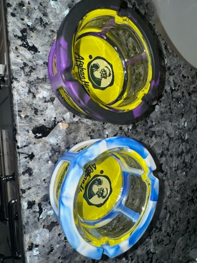 Preview pic of Ash Tray’s With silicone protectant