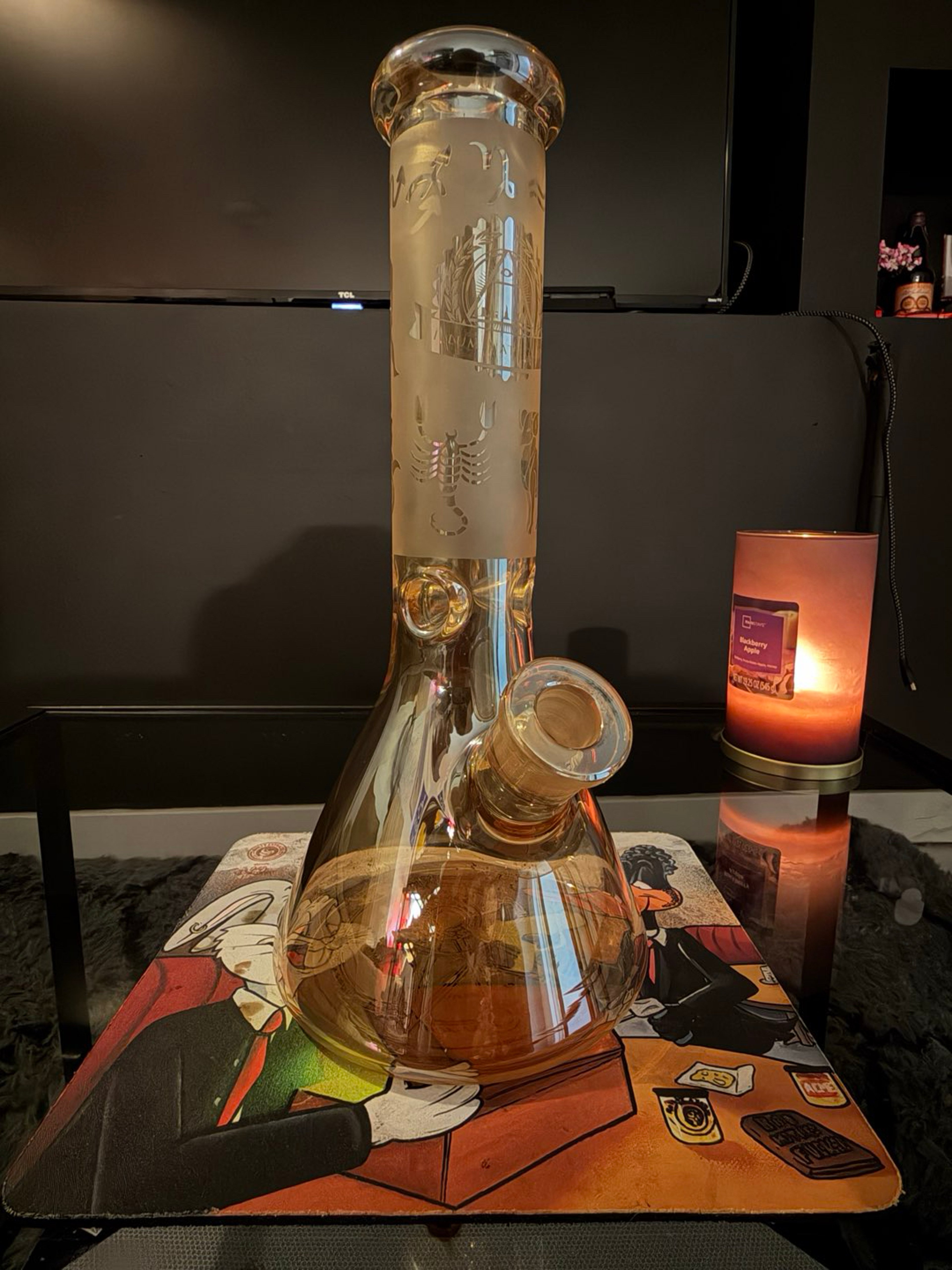Preview pic of Illuminati Beaker Bong