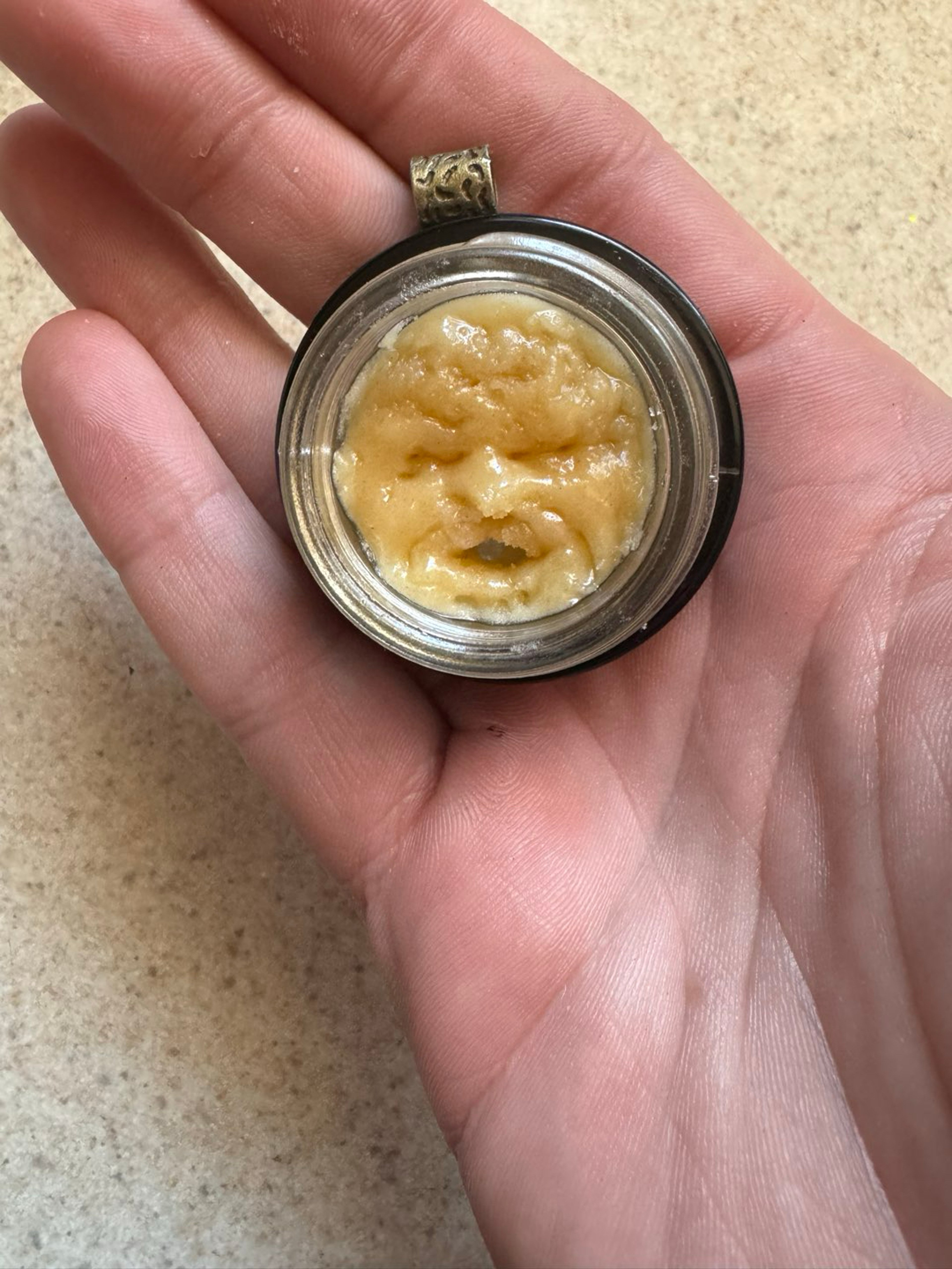 Hashface rosin pendant image 0
