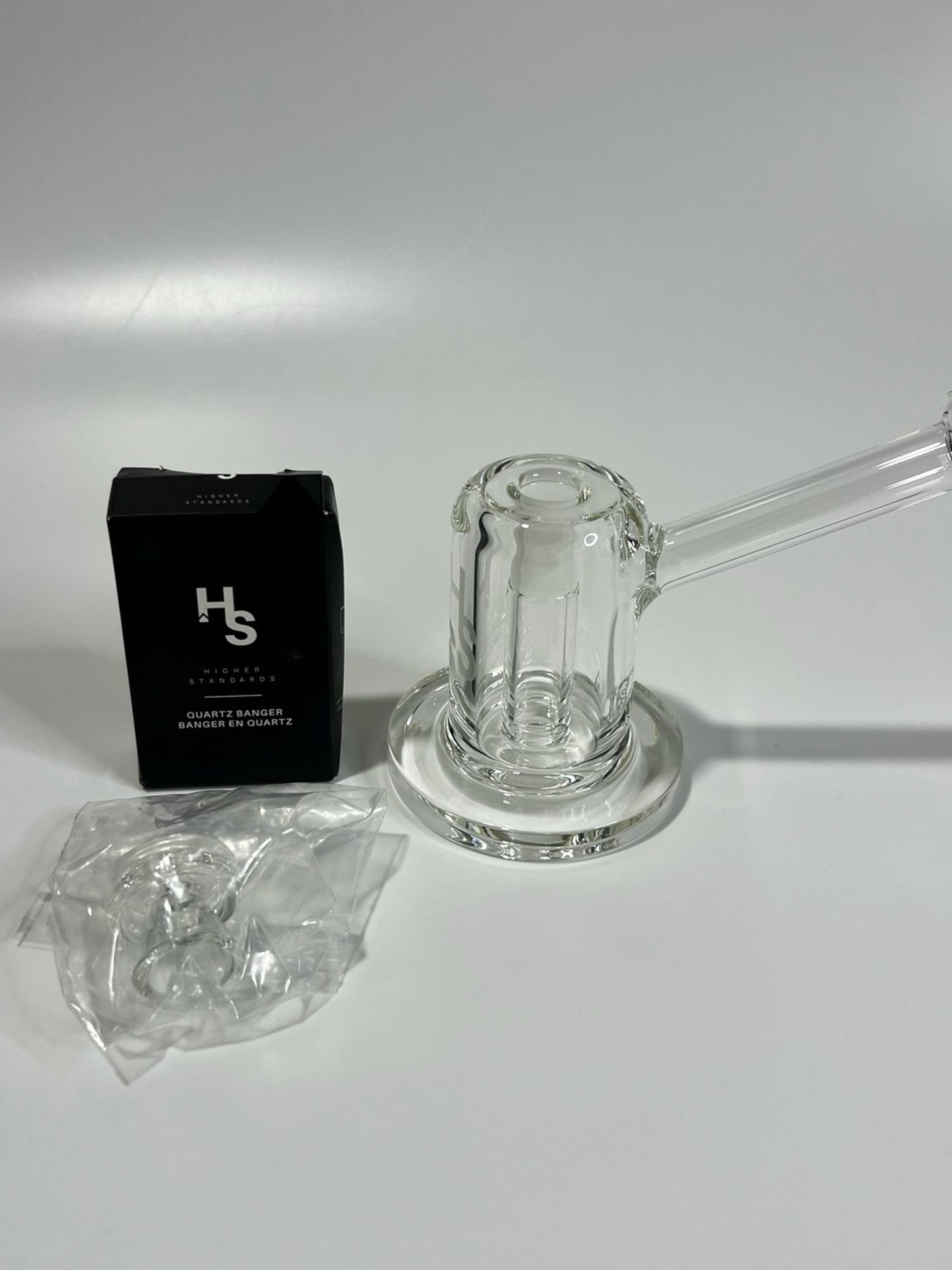 Higher Standards Heavy Duty Rig w/ Quartz Banger + Bowl Cap image 0