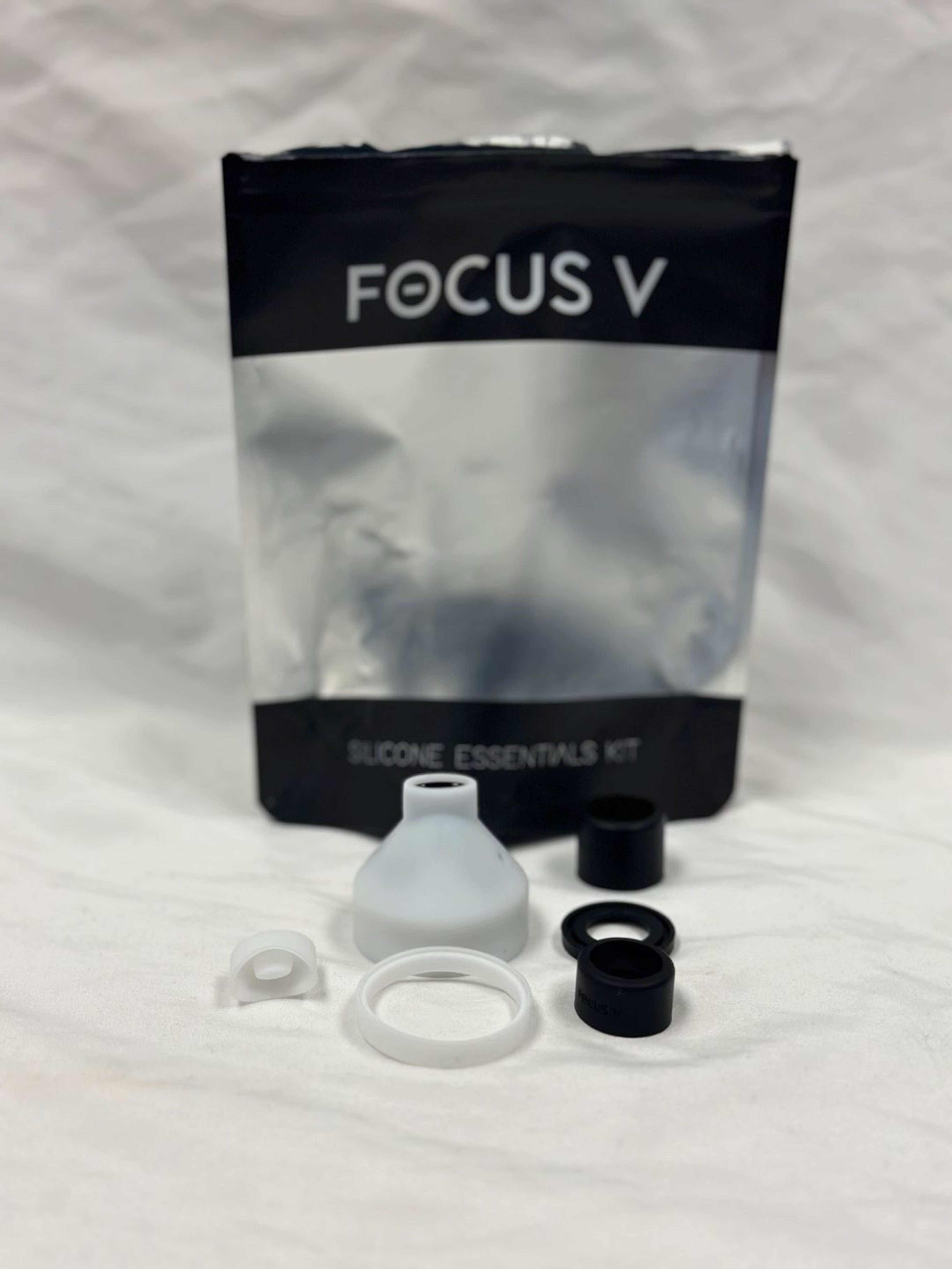 Preview pic of SILICONE ESSENTIALS KIT - AERIS - TRANSPARENT