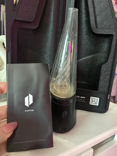 Preview pic of Puffco Peak Pro (black)