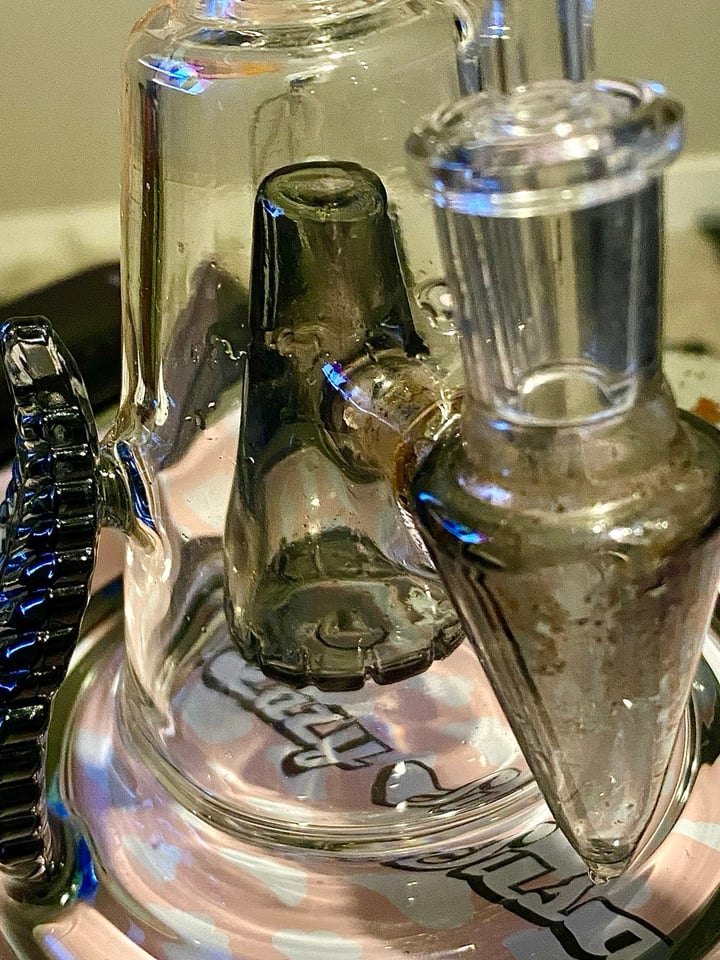 GRAV 8” RIG WITH PYRAMID PERC | Shop Grav Labs on GlassPass