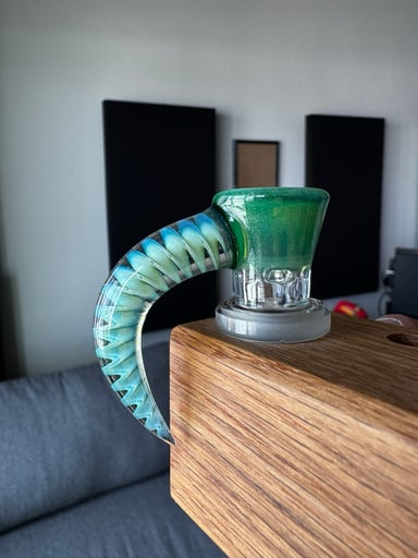 Preview pic of Sovereignty FA Green Stardust x Ghost Slide