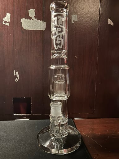 Preview pic of TAG.  12" Single Honeycomb to Fixed 8 Arm Tree Bong