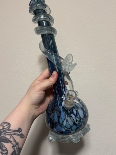 Preview pic of Blue Glass Bong with Clear Flower Swirl