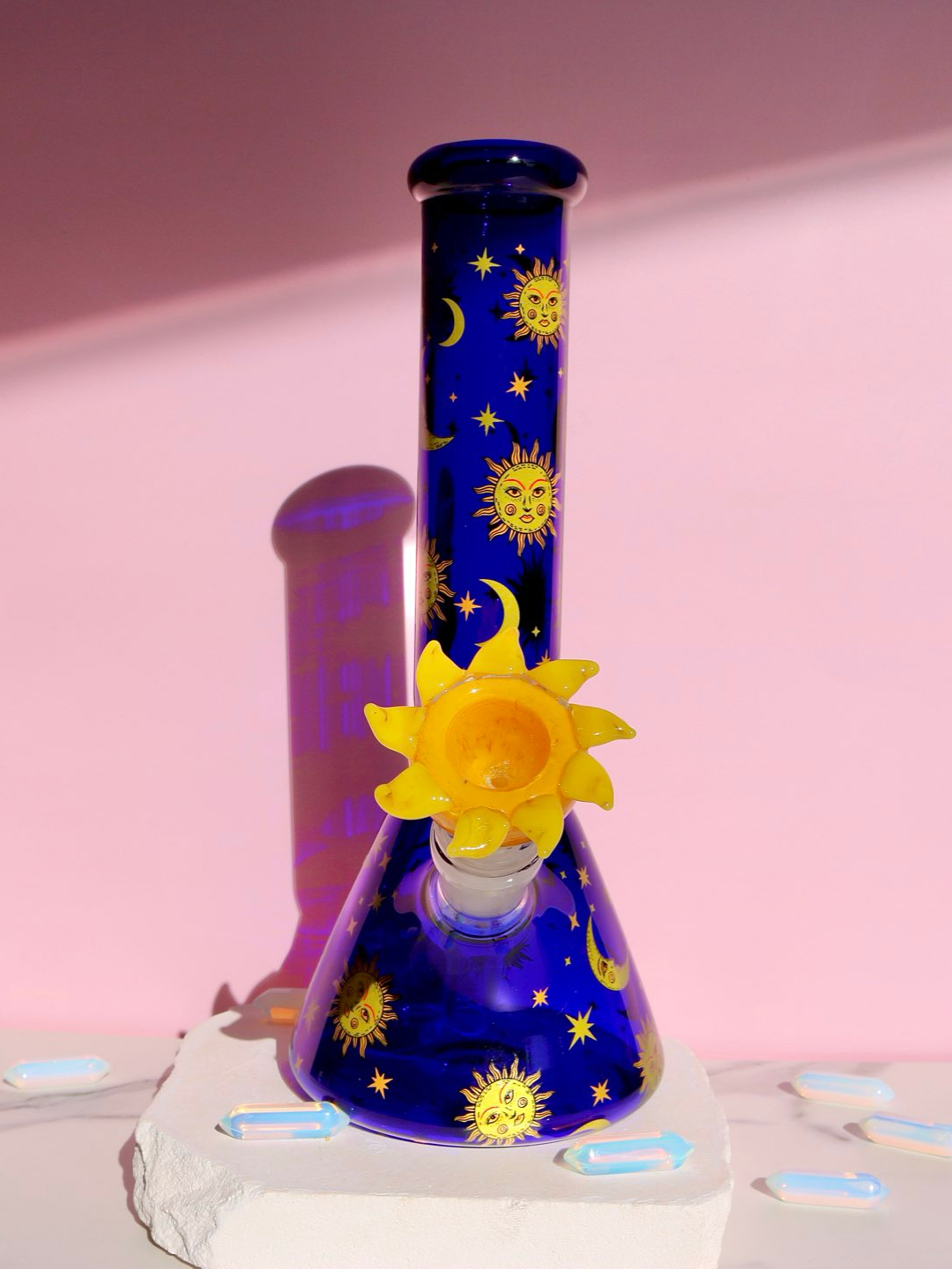 Blue sun bong image 0