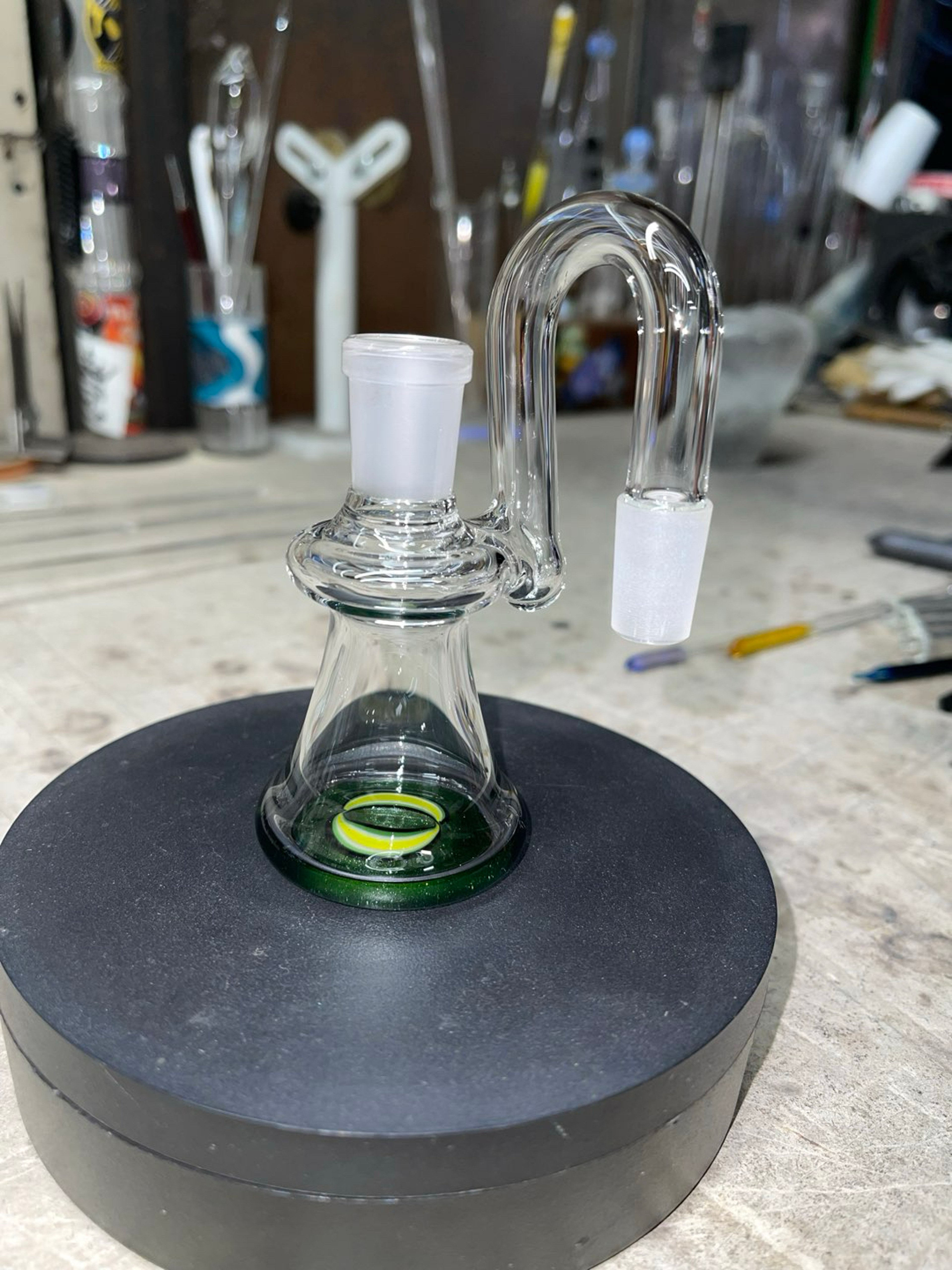 14-14 90 degrees green stardust accents image 0