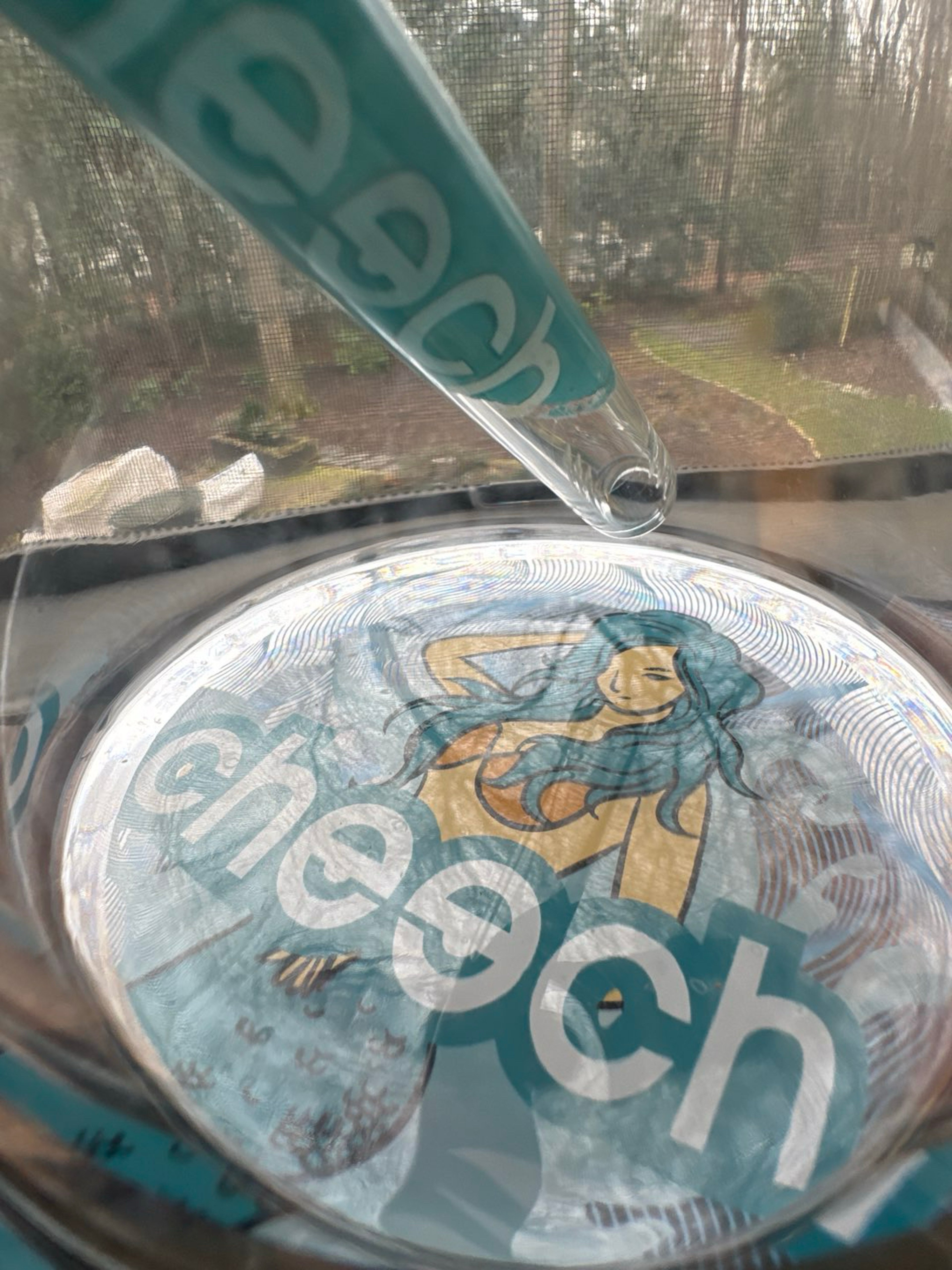 Preview pic of 🧜‍♀️CHEECH Mermaid Beaker Bong