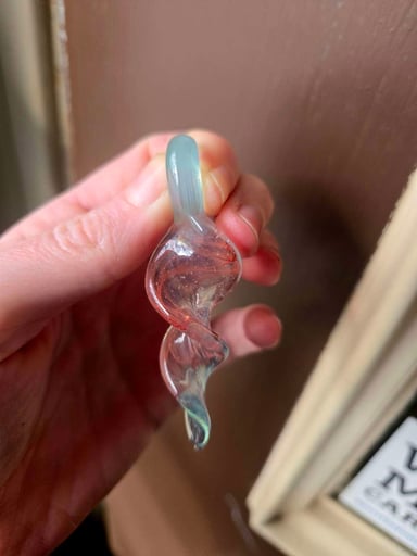 Preview pic of Twist Pendant