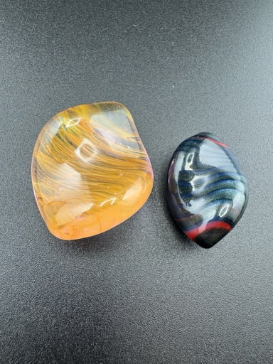 Preview pic of Mini pocket stone and large fume pocket stone