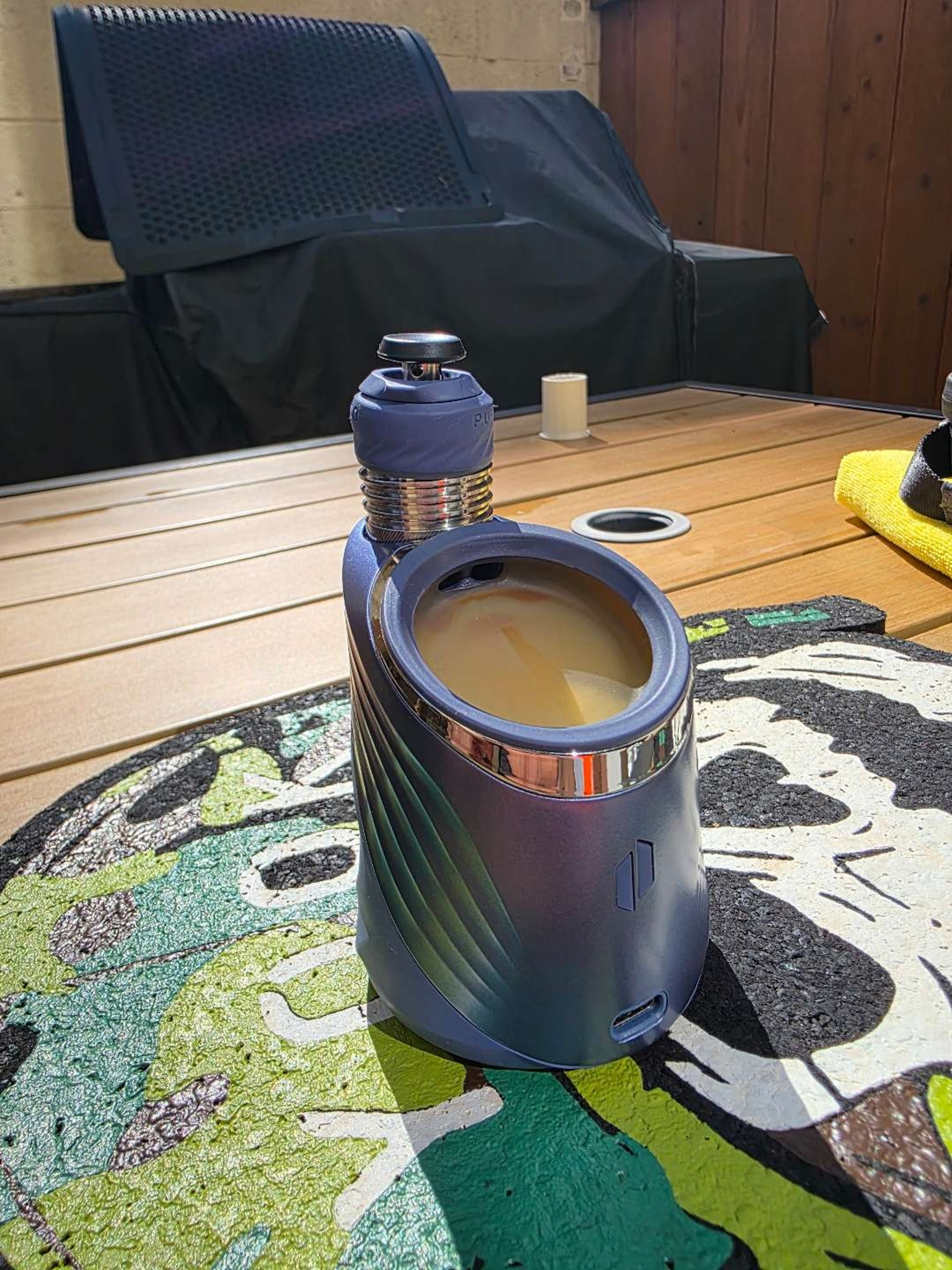 Preview pic of Puffco peak pro storm