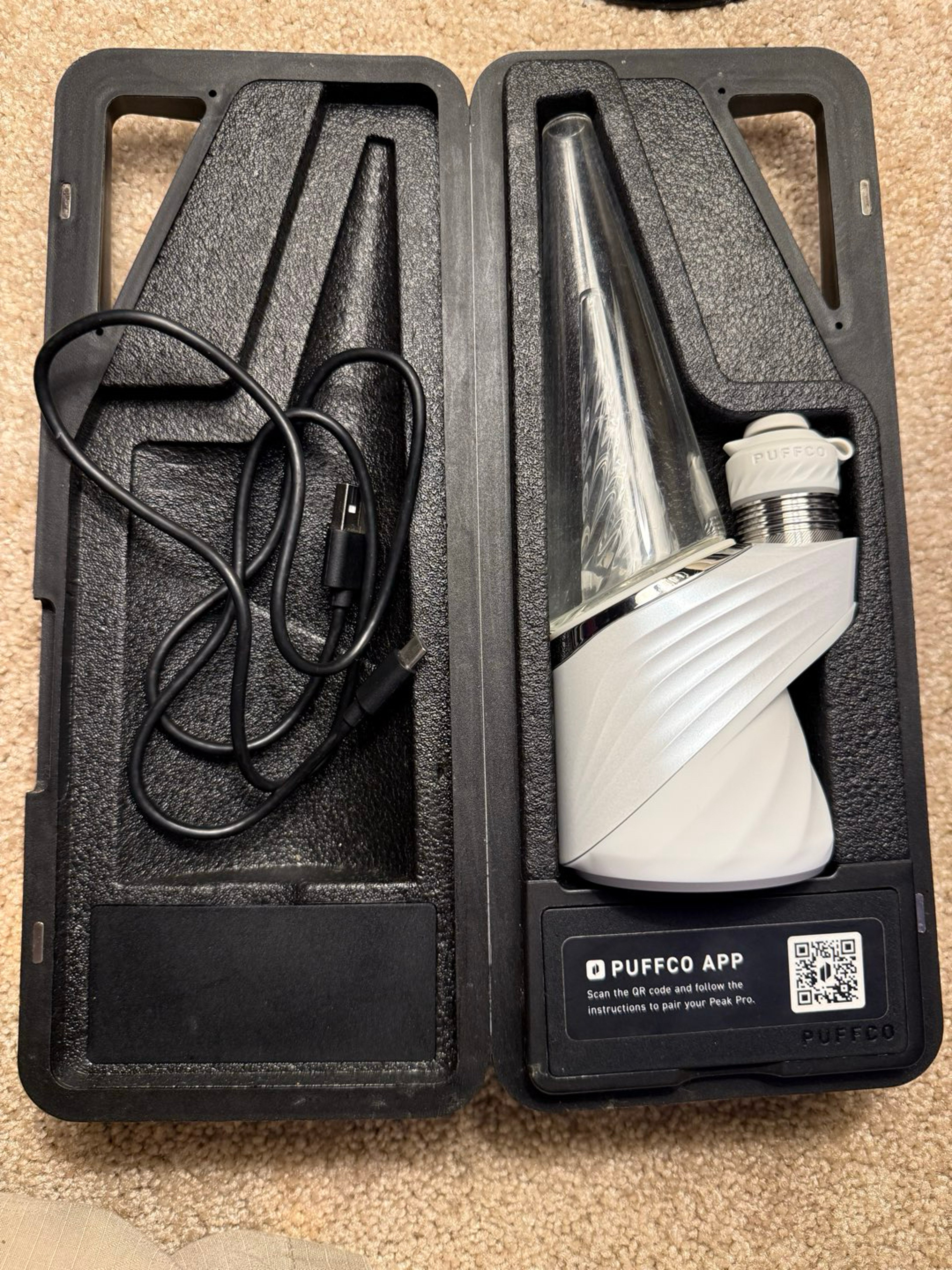 Puffco Peak Pro Pearl image 0