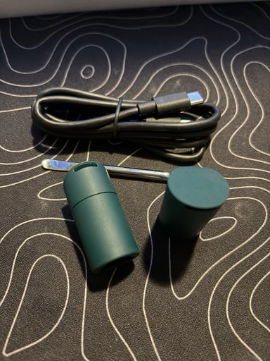 Preview pic of Puffco Pivot Bundle