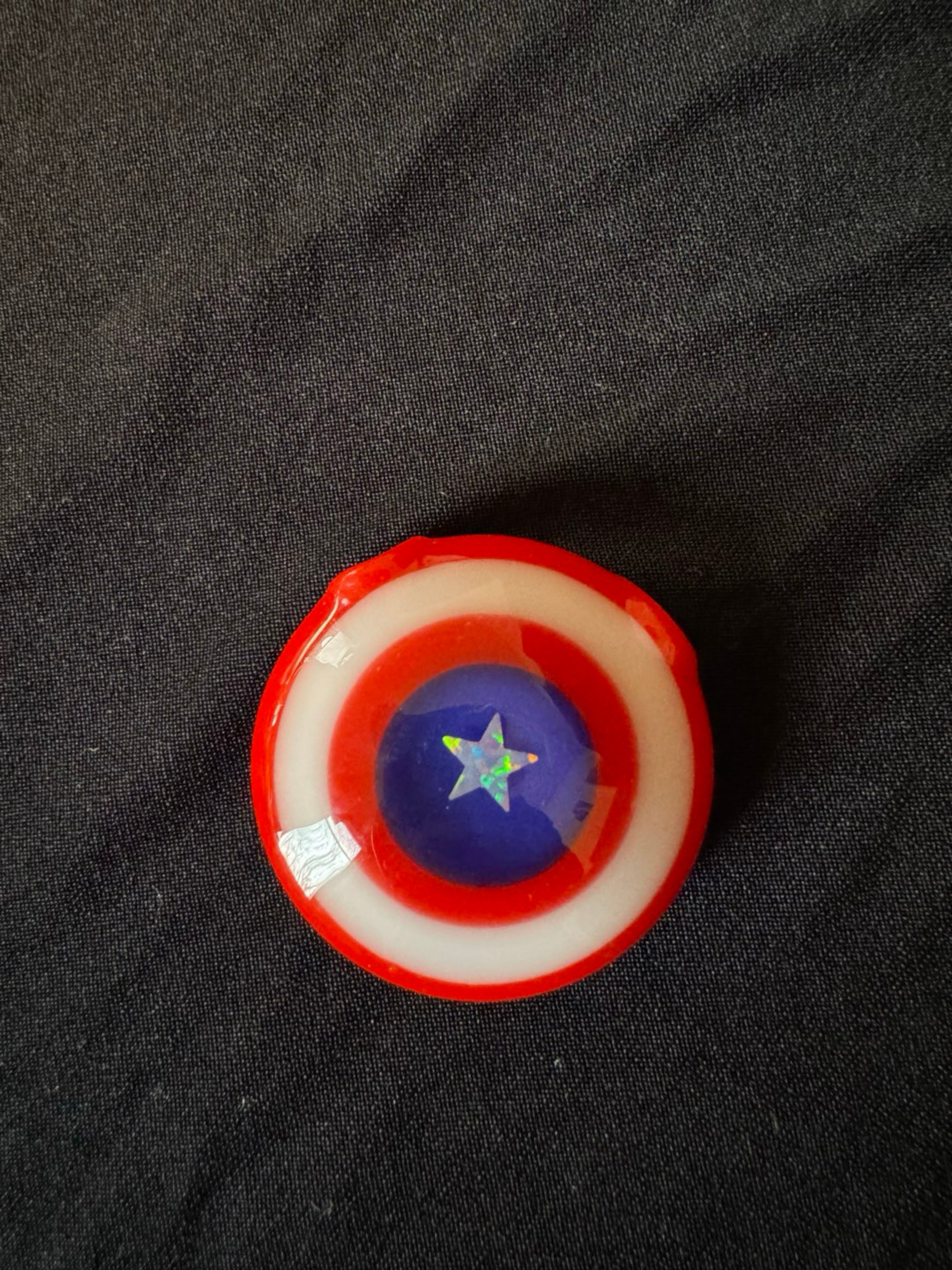 Preview pic of Captain America Themed pendant