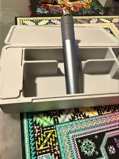 Preview pic of Puffco pivot w/ travel case