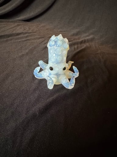 Preview pic of Krakenzglass pendant